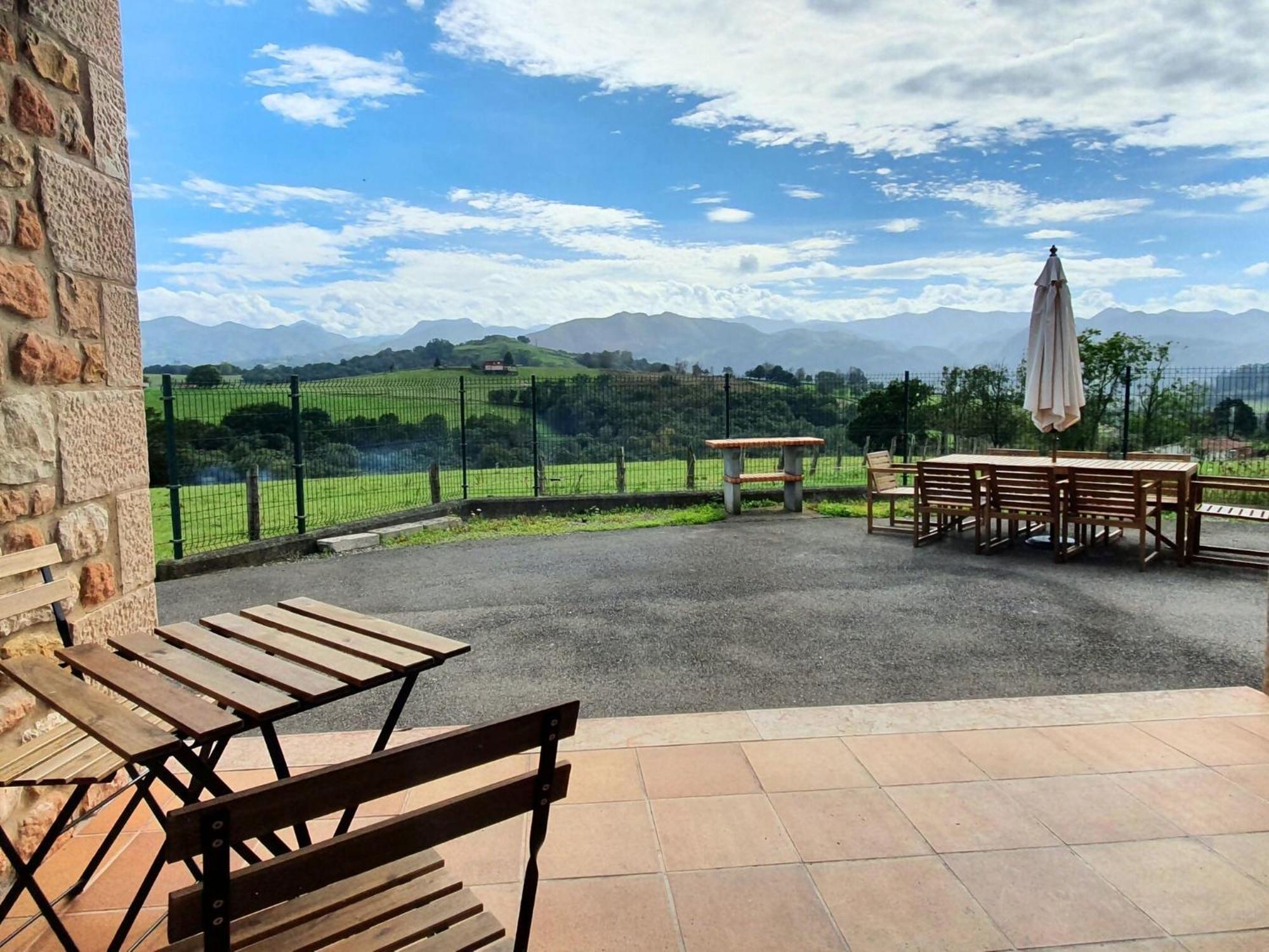 La Bergerie Del Uncal Villa Arriondas Luaran gambar